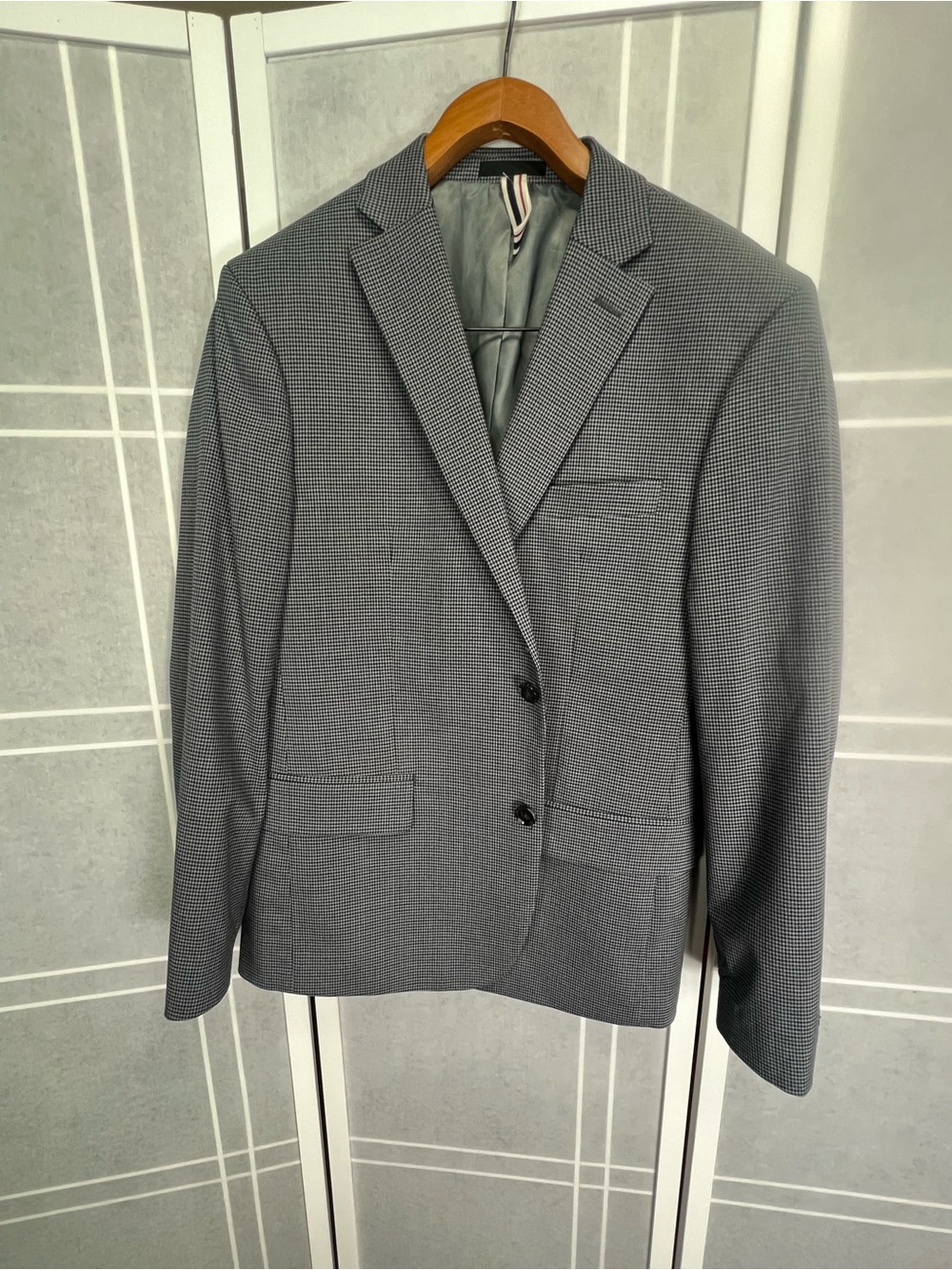 Men's Classic Grey Houndstooth Blazer